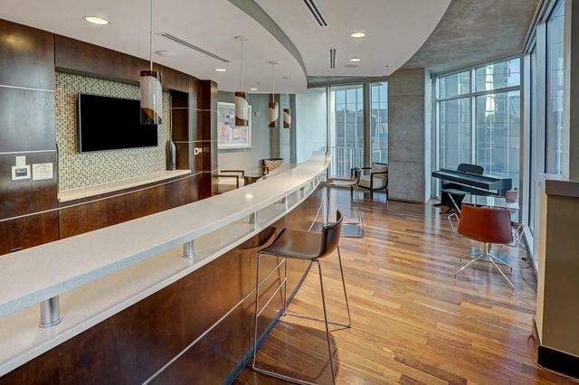 360 Nueces ST 2302, Austin, TX 78701