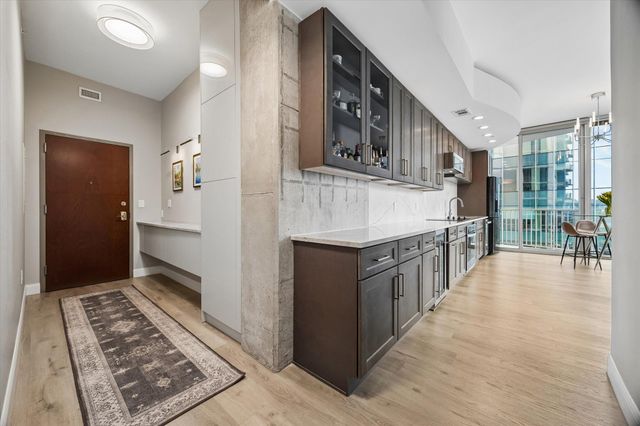 360 Nueces ST 2302, Austin, TX 78701