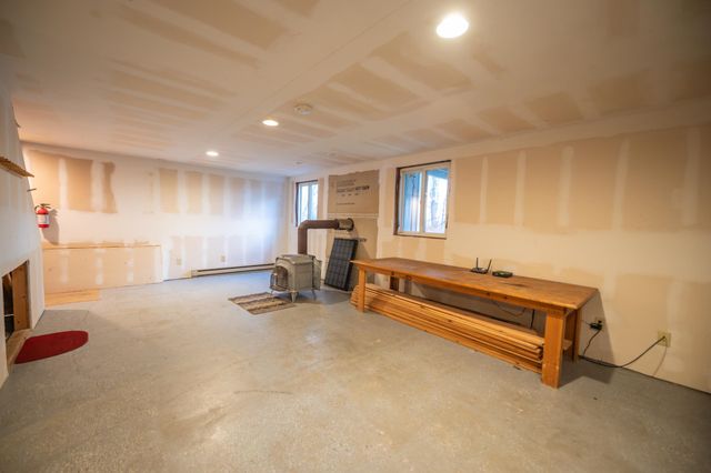 12 Lilla Lane, Wilmington, VT 05363