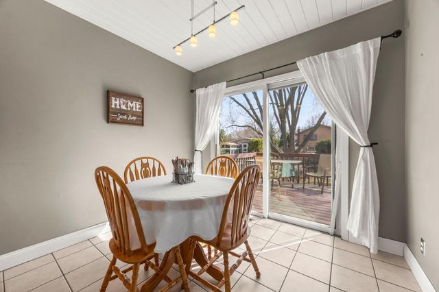 650 Gramsie Road, Shoreview, MN 55126