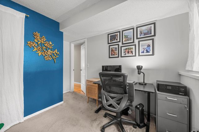 650 Gramsie Road, Shoreview, MN 55126