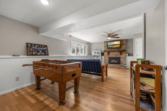 650 Gramsie Road, Shoreview, MN 55126