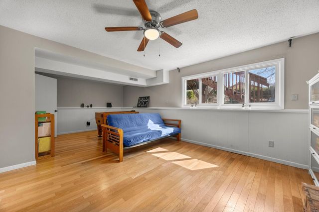 650 Gramsie Road, Shoreview, MN 55126