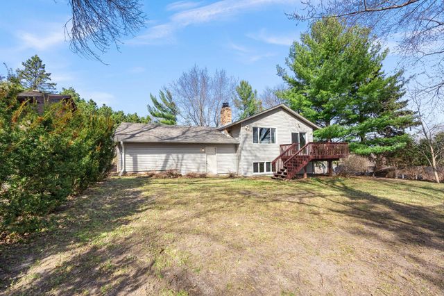 650 Gramsie Road, Shoreview, MN 55126