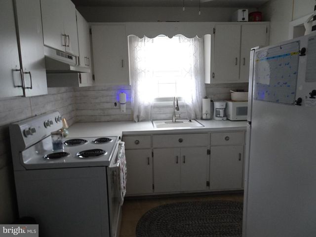 62 NOTRE DAME AVE, New Castle, DE 19720