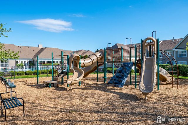 2822 Edward Stec Boulevard, Edison, NJ 08837