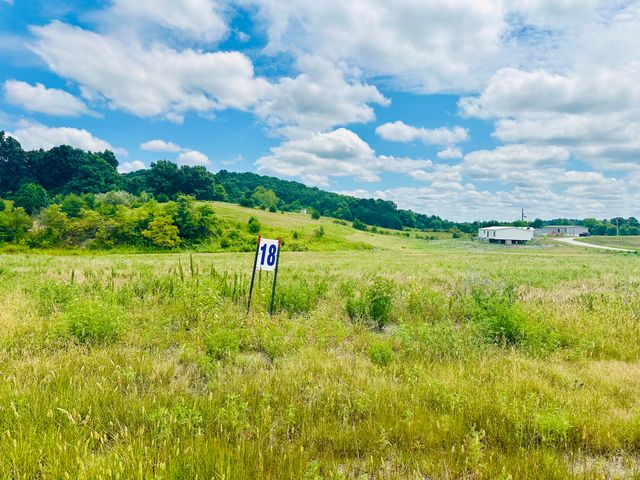 115 Turkey Loop, East Bernstadt, KY 40729