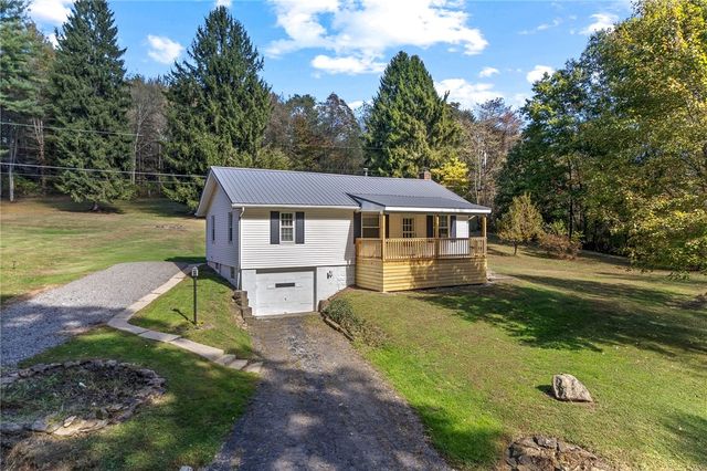 482 Cole Rd, Wayne Twp, PA 16101