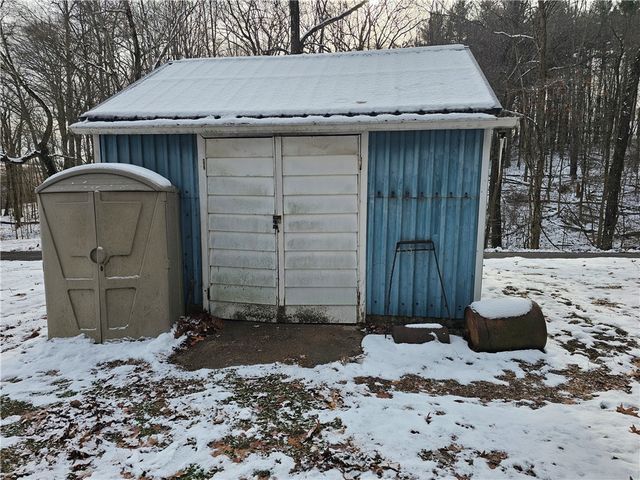 482 Cole Rd, Wayne Twp, PA 16101