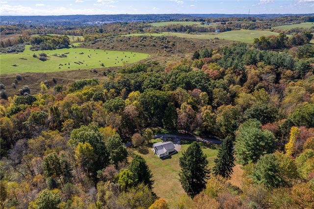 482 Cole Rd, Wayne Twp, PA 16101