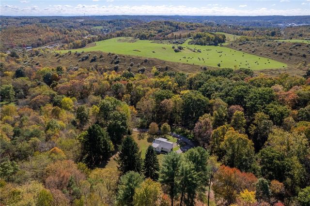 482 Cole Rd, Wayne Twp, PA 16101