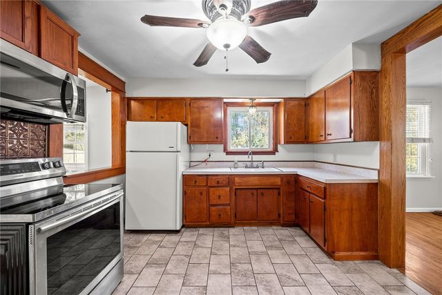 482 Cole Rd, Wayne Twp, PA 16101