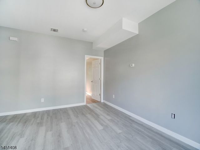 54 N 4Th St, Paterson City, NJ 07522