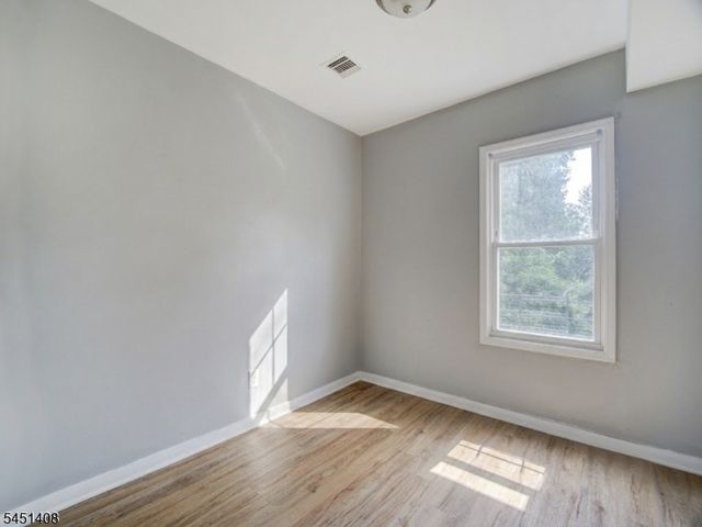 54 N 4Th St, Paterson City, NJ 07522