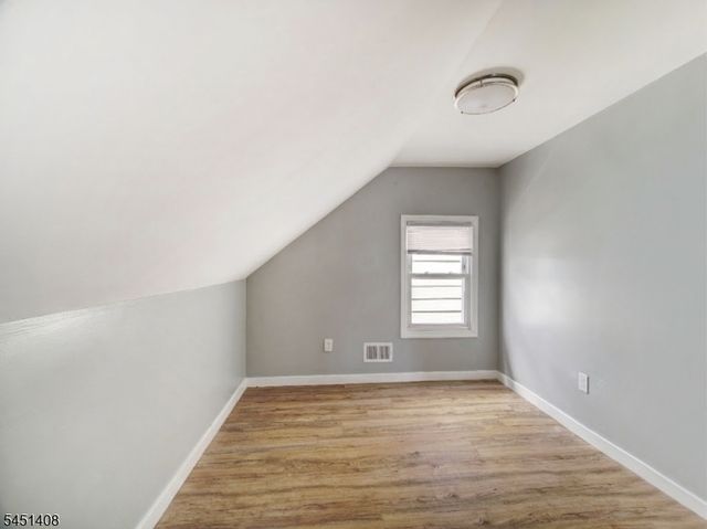 54 N 4Th St, Paterson City, NJ 07522