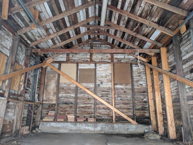 906 Irvine Avenue NW, Bemidji, MN 56601