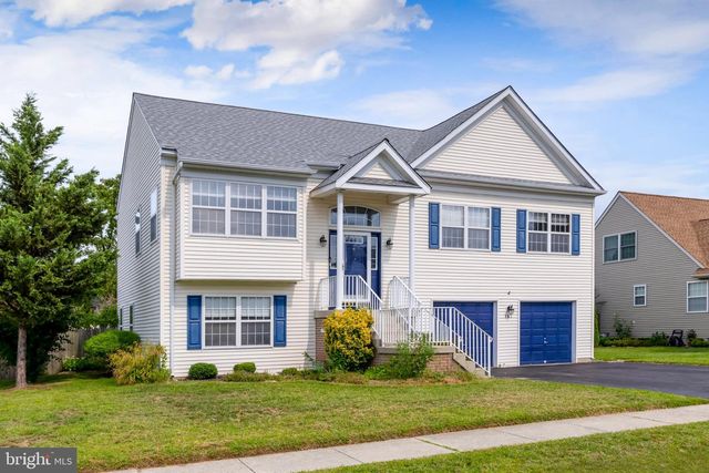 147 TRADEWINDS DR, Mount Royal, NJ 08061