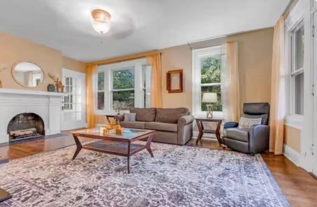 4303 Vandelia Street, Dallas, TX 75219