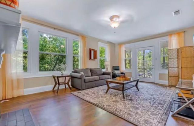 4303 Vandelia Street, Dallas, TX 75219