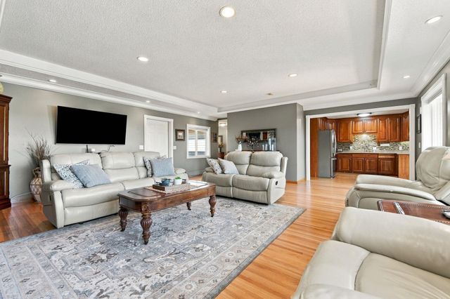 8792 154th Street W, Prior Lake, MN 55372