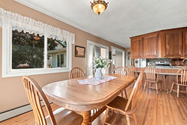 8792 154th Street W, Prior Lake, MN 55372