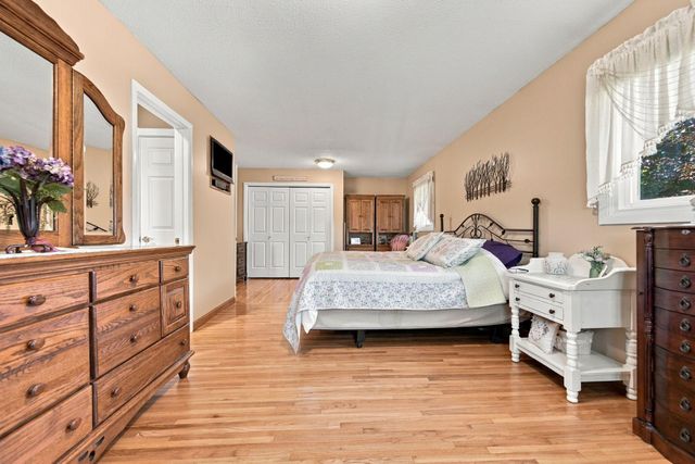 8792 154th Street W, Prior Lake, MN 55372