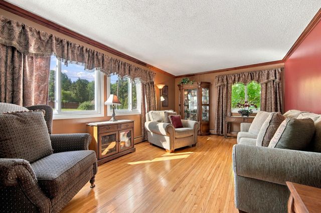 8792 154th Street W, Prior Lake, MN 55372