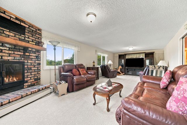 8792 154th Street W, Prior Lake, MN 55372