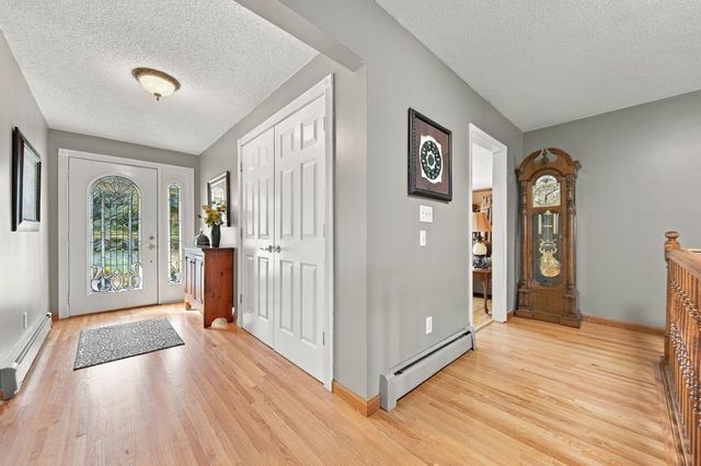 8792 154th Street W, Prior Lake, MN 55372
