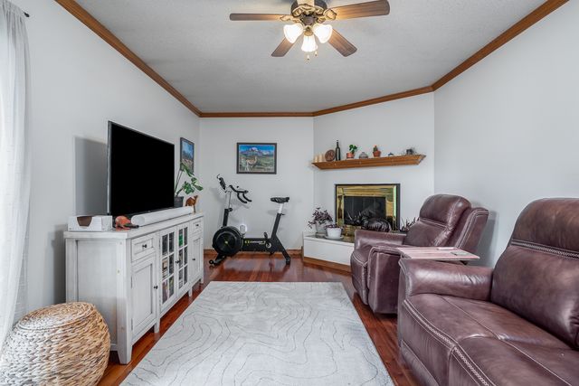 1245 Denniston Avenue, Bettendorf, IA 52722