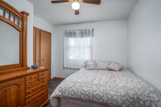 1245 Denniston Avenue, Bettendorf, IA 52722