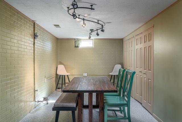 1245 Denniston Avenue, Bettendorf, IA 52722