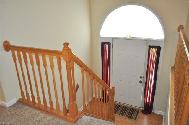 4152 Meredith Woods Lane, Winston-salem, NC 27107