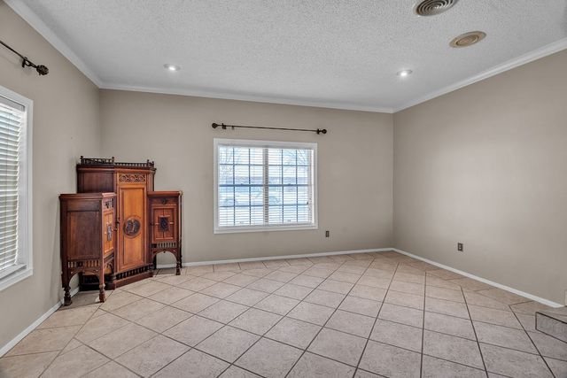 10 Glenwick Cove, Big Spring, TX 79720