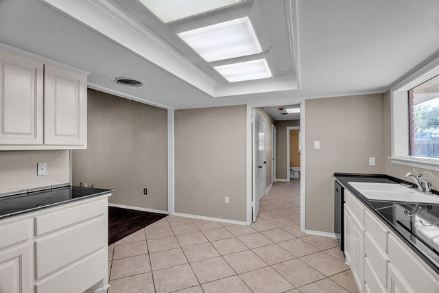 10 Glenwick Cove, Big Spring, TX 79720