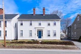 95 West Main Street, North Kingstown, RI 02852