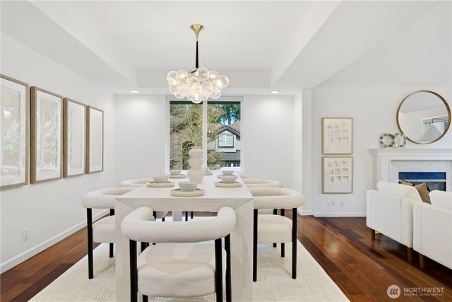 3049 Bellevue Way NE, Bellevue, WA 98004