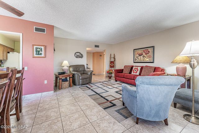 1117 W Camino Sagasta, Green Valley, AZ 85622