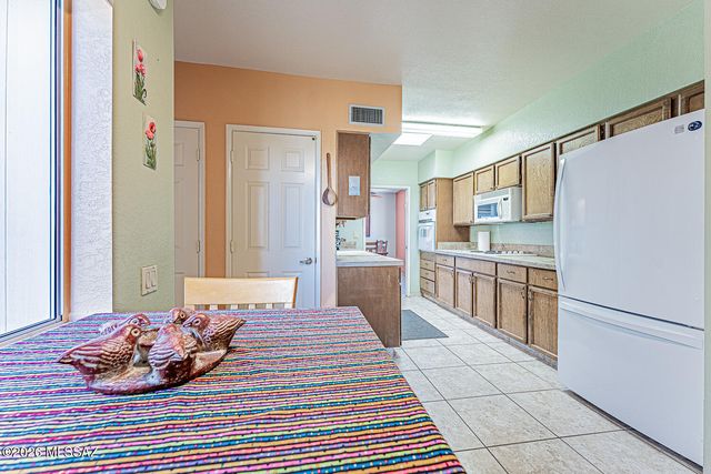 1117 W Camino Sagasta, Green Valley, AZ 85622