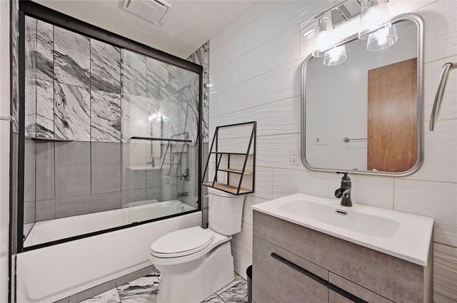 1610 Waterston Ave 9, Austin, TX 78703