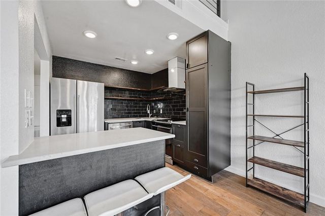 1610 Waterston Ave 9, Austin, TX 78703