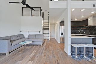 1610 Waterston Ave 9, Austin, TX 78703