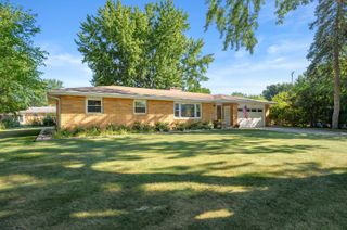 985 JEAN ANN Drive, St. Joseph, MI 49085