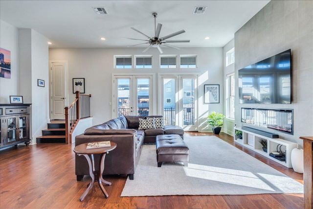 13522 Galleria CIR, Austin, TX 78738