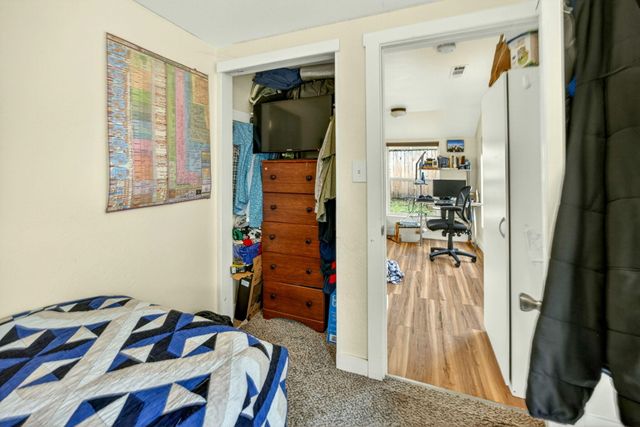 115 California Street, Ashland, OR 97520