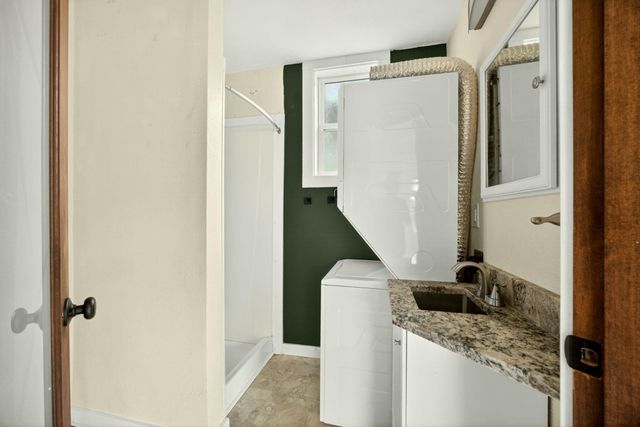 115 California Street, Ashland, OR 97520