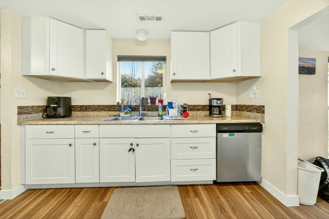115 California Street, Ashland, OR 97520
