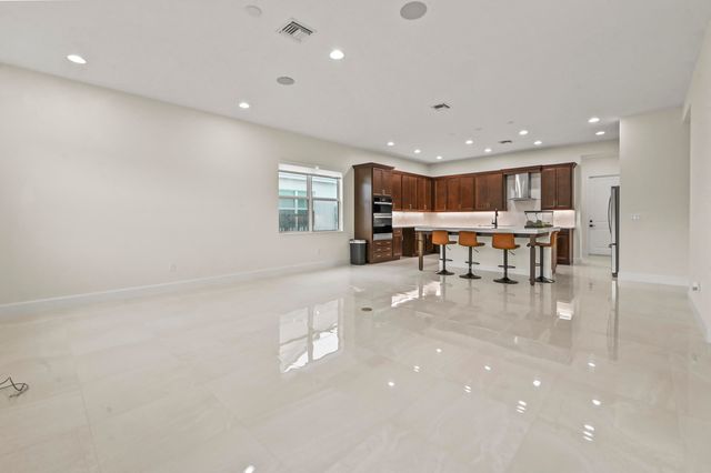 15030 Wildwood Circle, Westlake, FL 33470