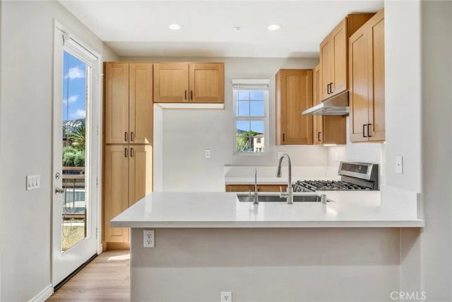 44940 Honey Locust, Temecula, CA 92592