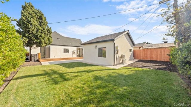 5449 S Victoria, Los Angeles, CA 90043